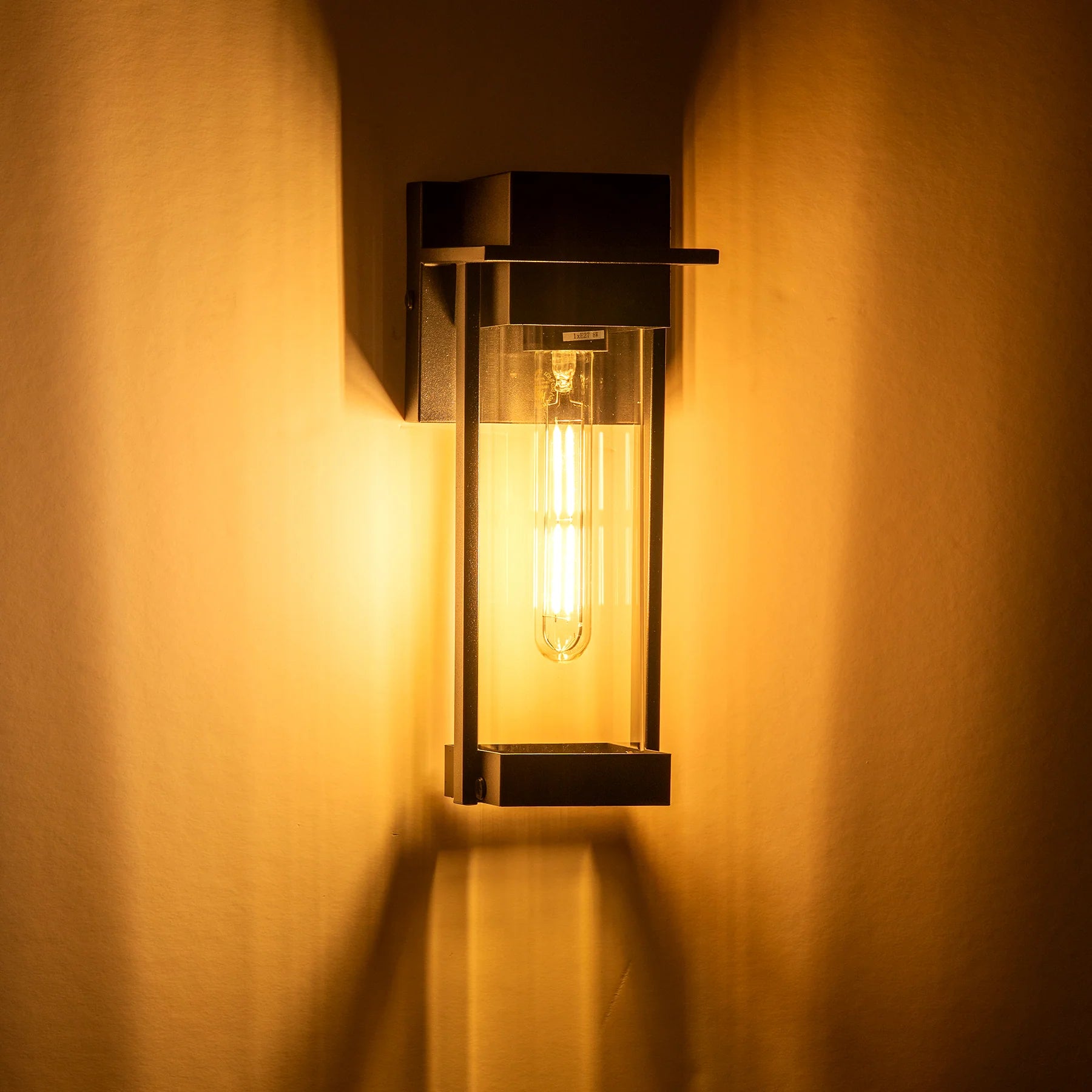 Havit Ashton Galvanised Iron Exterior Wall Lights 2700K Black 4W 240V IP44- HV3537W-S-BLK