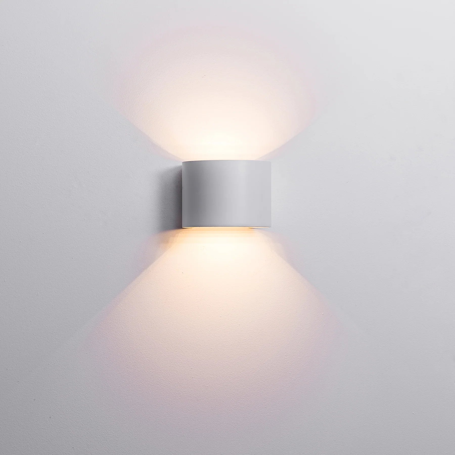 Havit Versa Round Up & Down Exterior Wall Lights Tri - White 2x3W 12/240V IP65 - HV3658T-WHT-RND, HV3658T-WHT-RND-12V