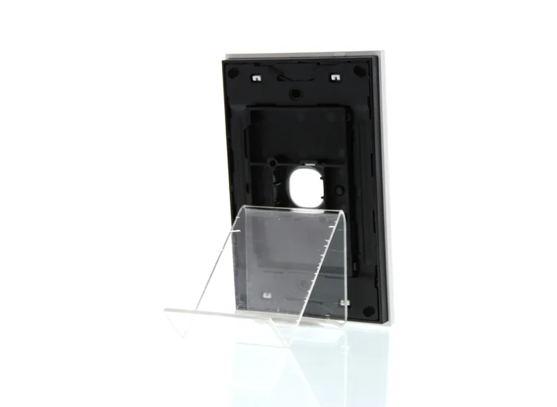 Clipsal Grid and Cover, Saturn Zen, 1 Gang Black/ White- Z4031VH-ZB, Z4031VH-ZW