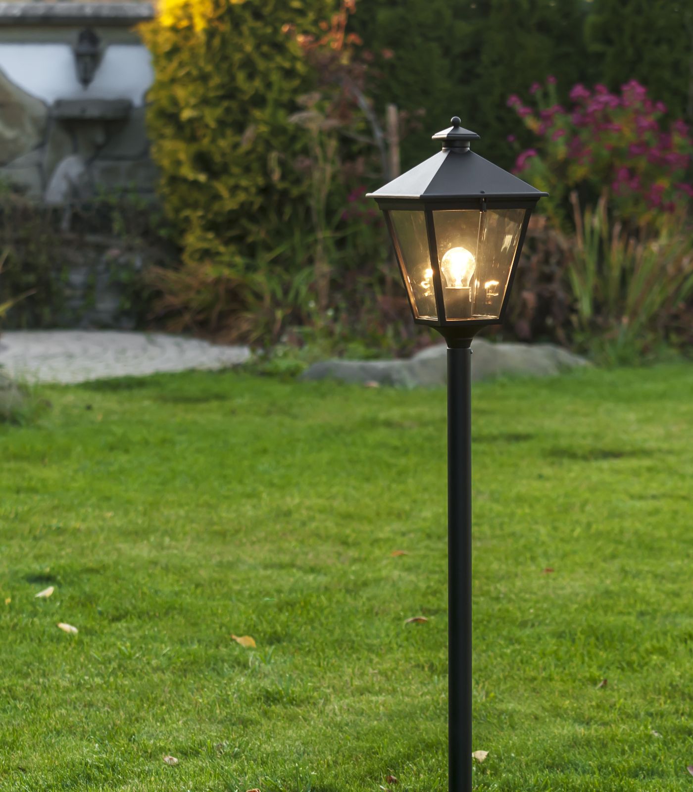 Norlys London LED Bollard Black IP54 - NLYS.484B, NLYS.494B, NLYS.485B