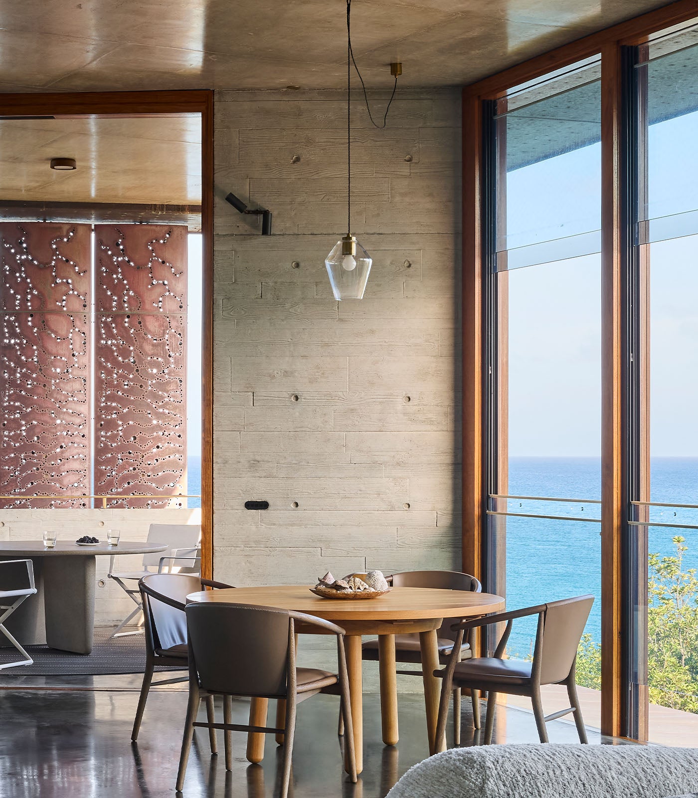 Lighting Republic Parlour Geo Interior Pendant Clear / White - LR.i02.25. + LR.A01.005.