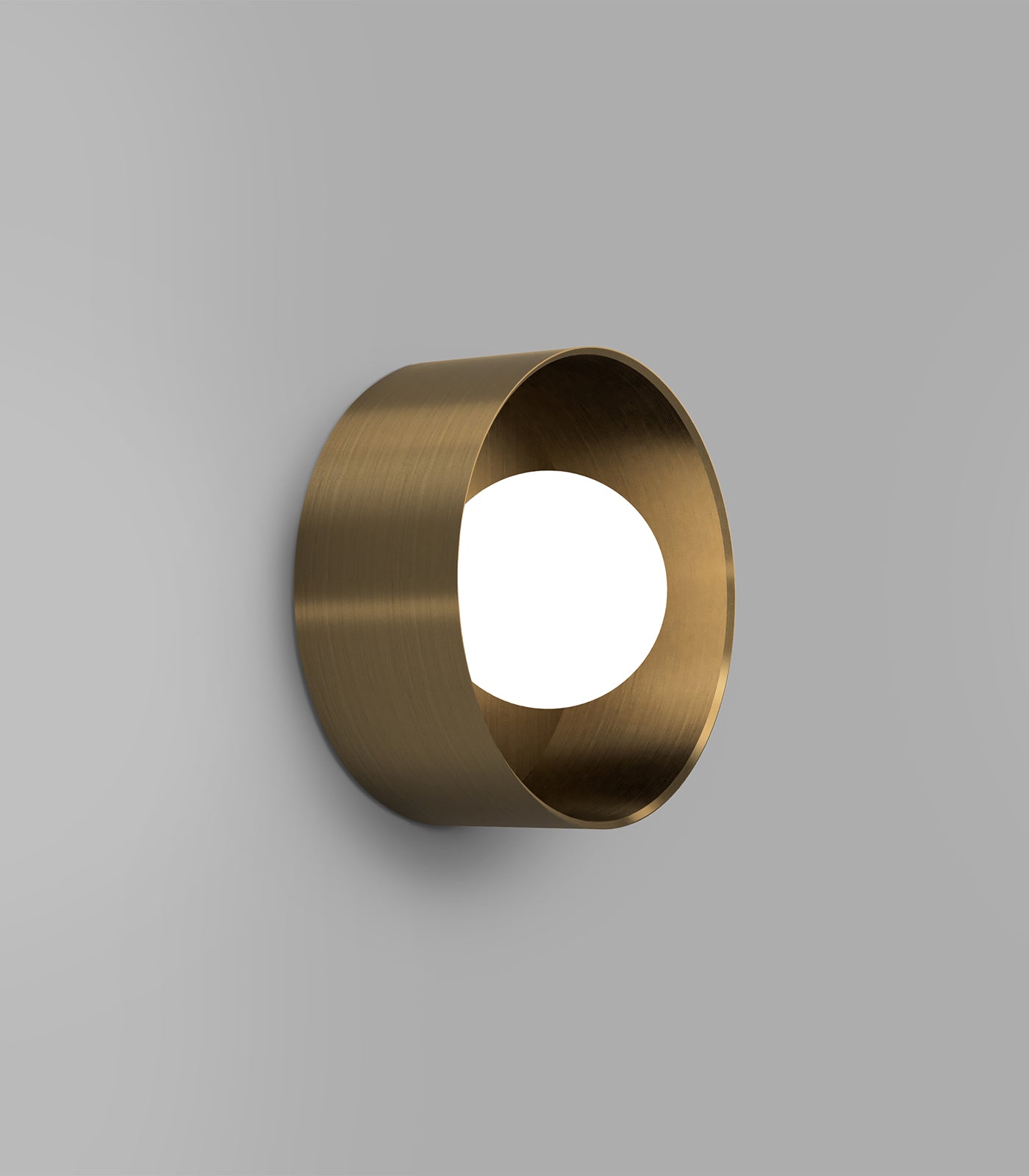 Lighting Republic Orb Sur Large Wall Lights White/ Iron/ Old Brass 240V IP44- LR.i01.54e.L.