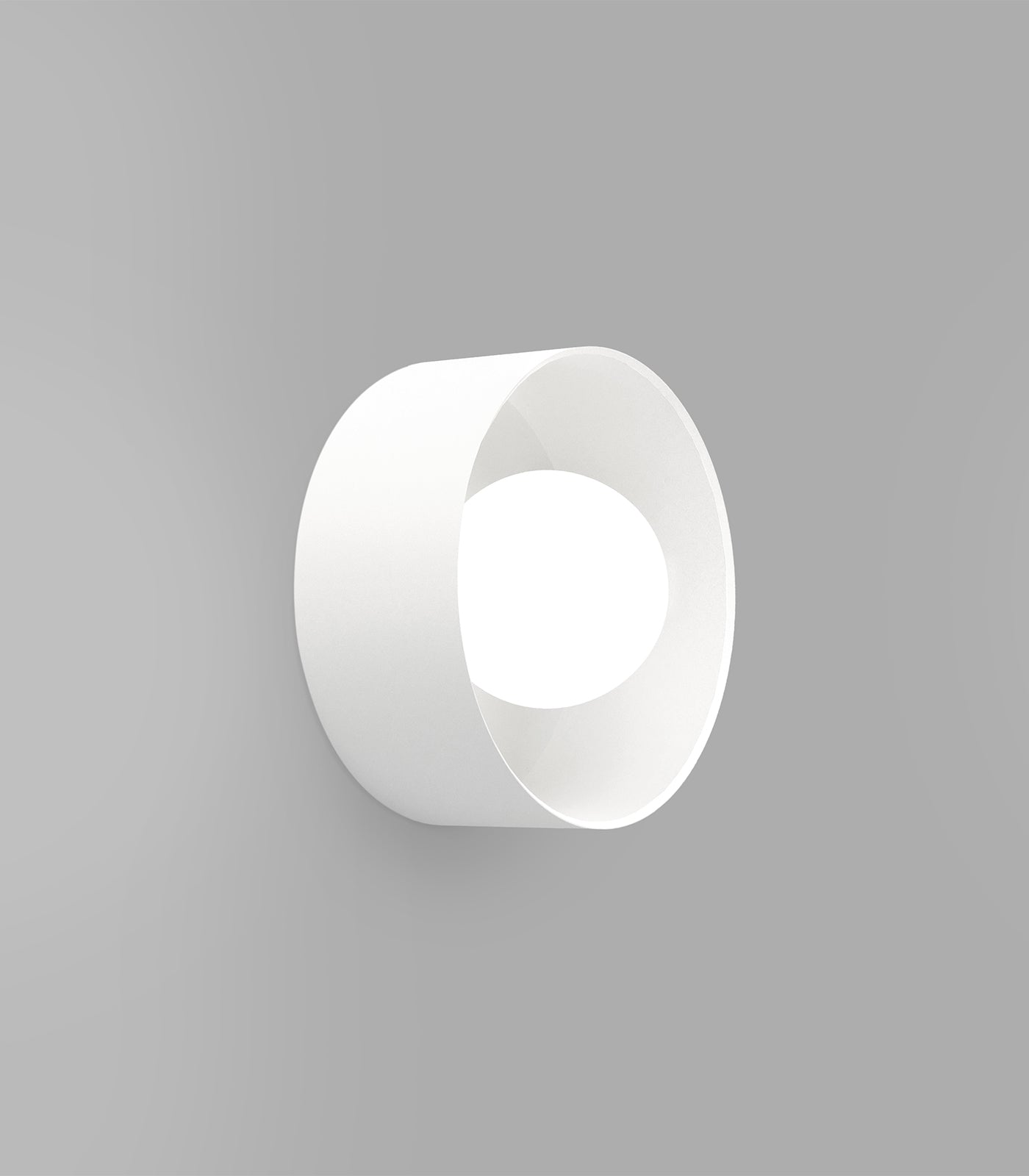 Lighting Republic Orb Sur Large Wall Lights White/ Iron/ Old Brass 240V IP44- LR.i01.54e.L.