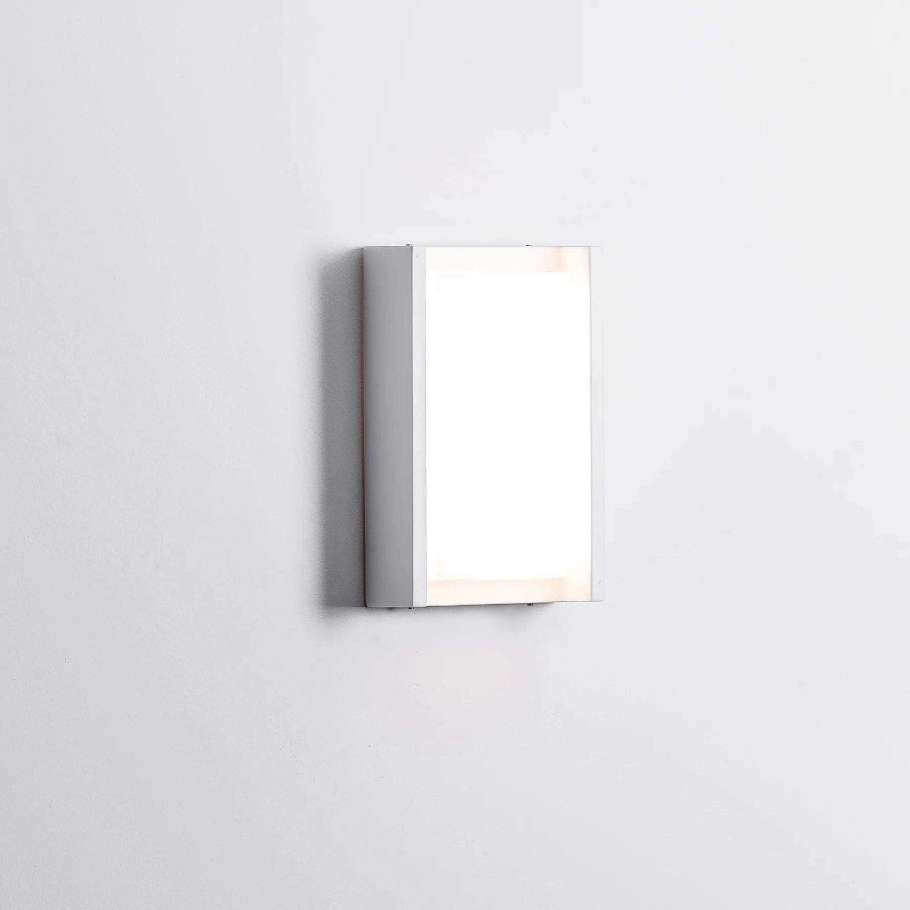 Havit Nepean Exterior Wall Lights Tri - White 12W 240V IP54 - HV3668T-WHT - Havit Lighting