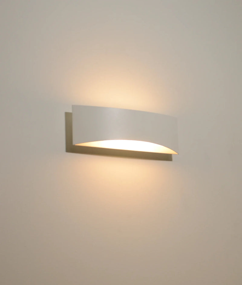 CLA BRISTOL: City Series Curved Up/Down Dimmable Interior Wall Light Tri - White 8W 220-240V IP20 - BRISTOL - CLA Lighting