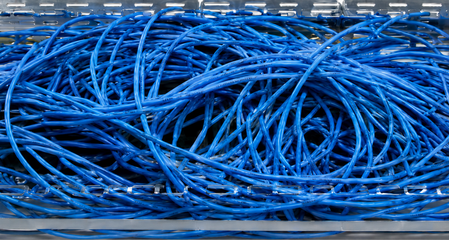 Messy cable bundle before Ezy Ties