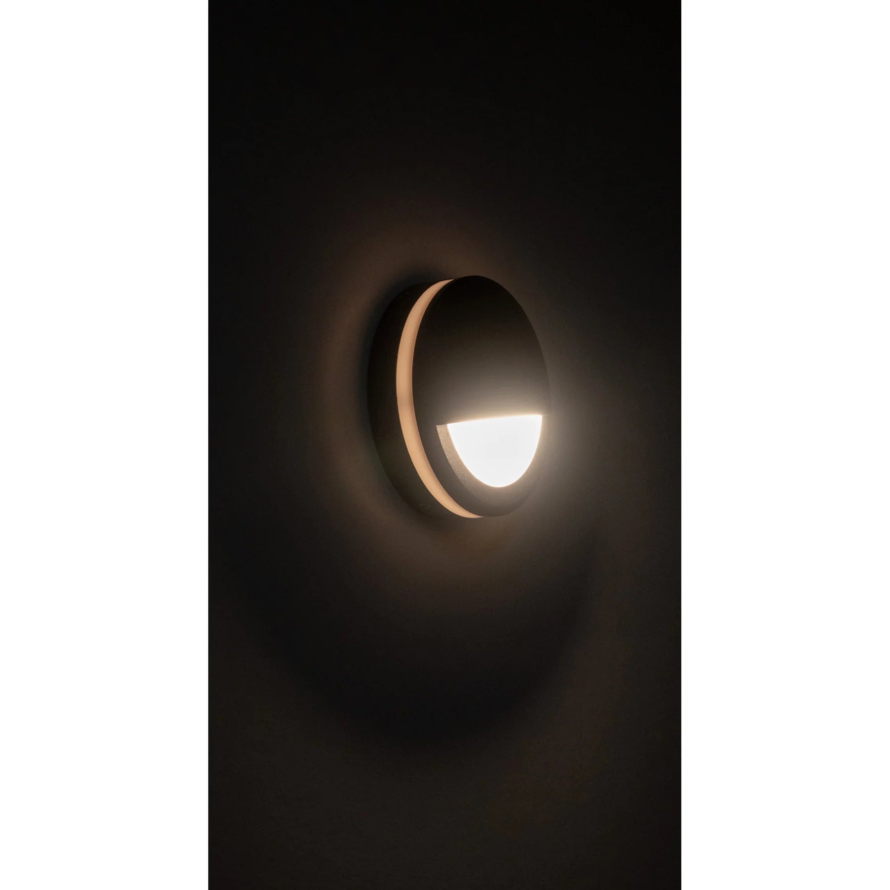 Havit Nava with Eyelid Garden Step and Up Lights Tri- Black 5W 12V/240V IP65 - HV2961T-BLK-12V, HV2961T-BLK-240V