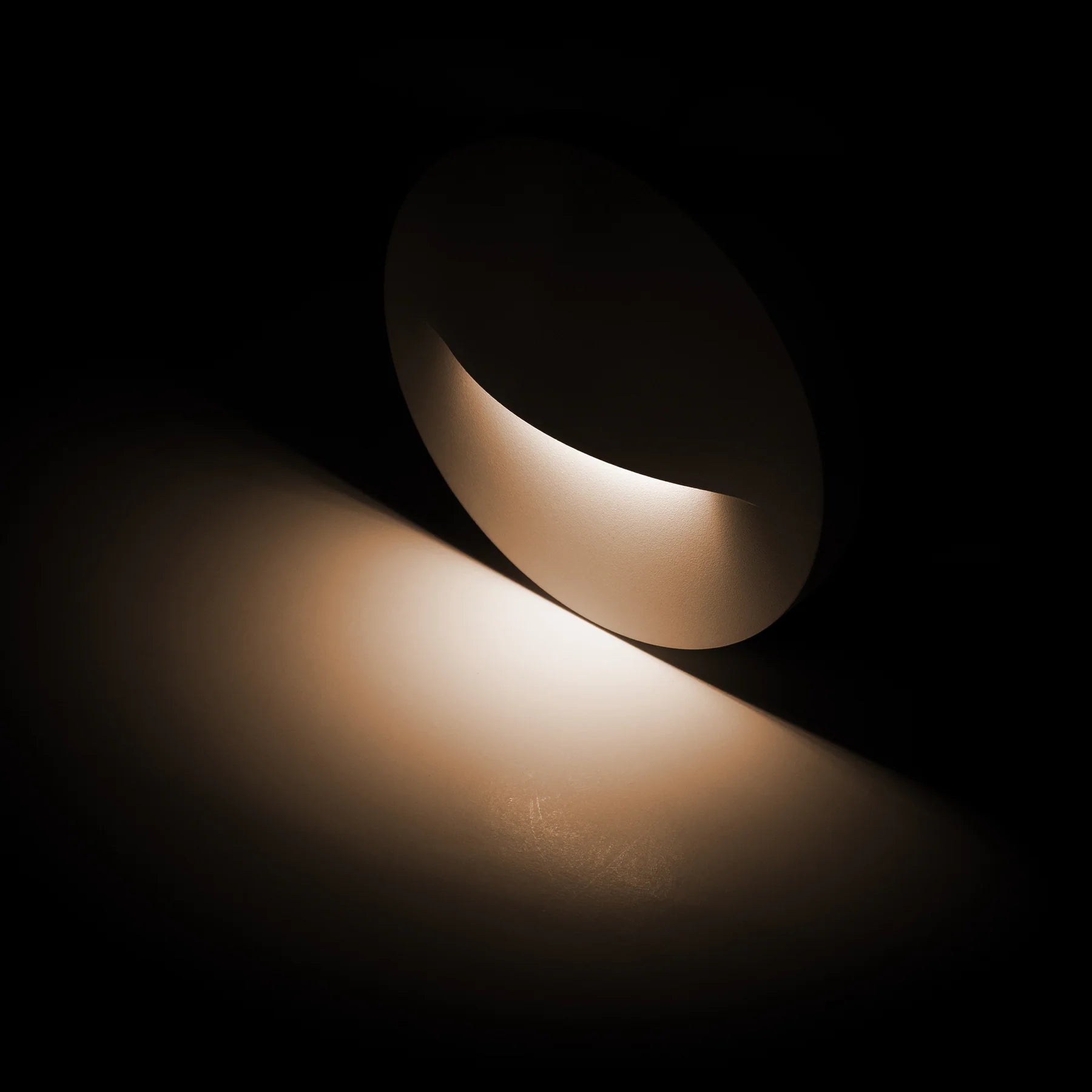 Havit Lisca Round Exterior Wall Lights Tri- Aluminium Black 3W 12V/240V IP65- HV3227T-BLK