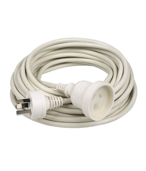 PLUG002 - Plugs & Extension Leads Rewirable 3 PIN 10A CLEAR (female) IP20 CLA Lighting