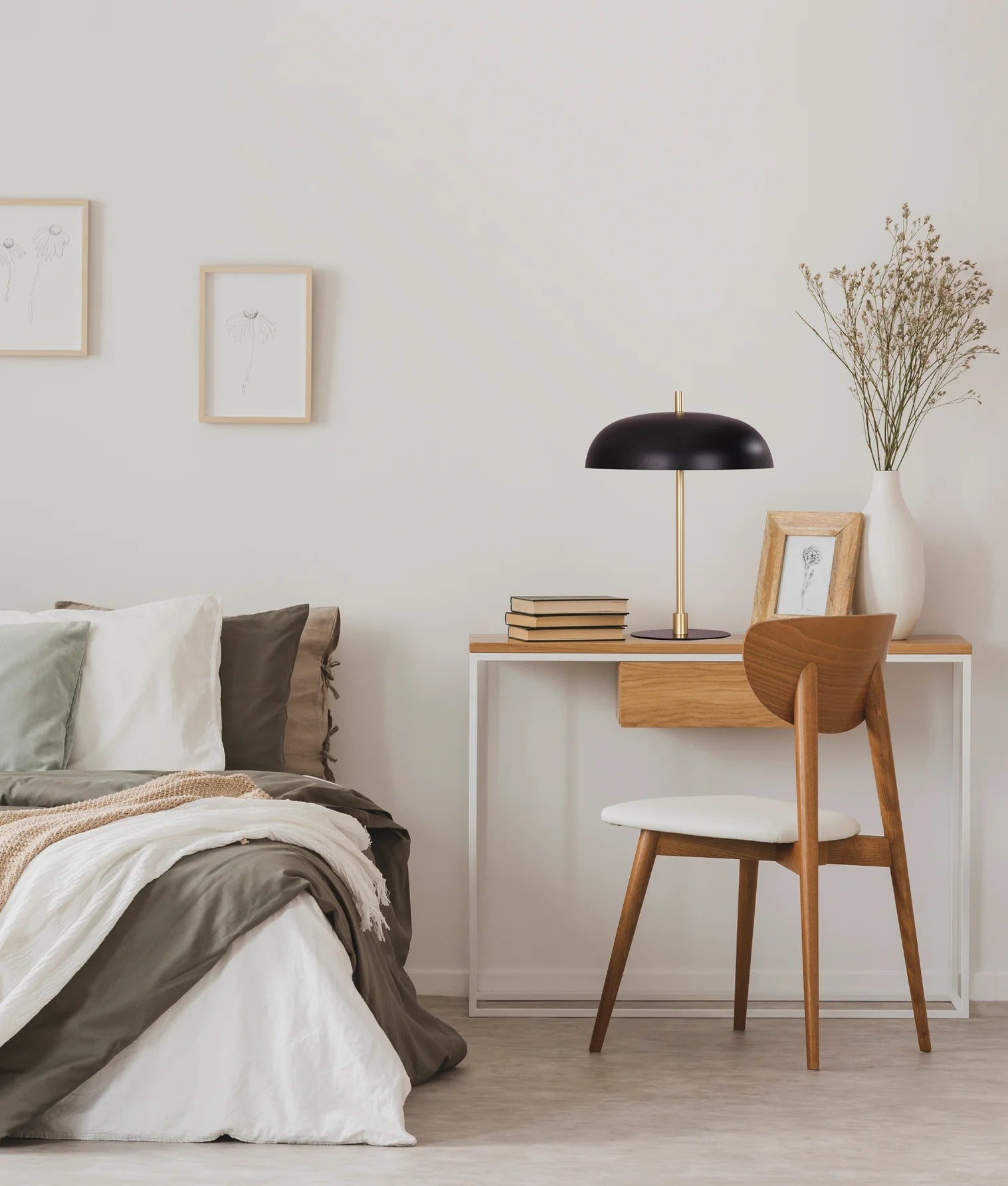 CLA PARAGUAS: Interior Dome Shade with Brass Rod Table Lamp Black - PARAGUAS-T1