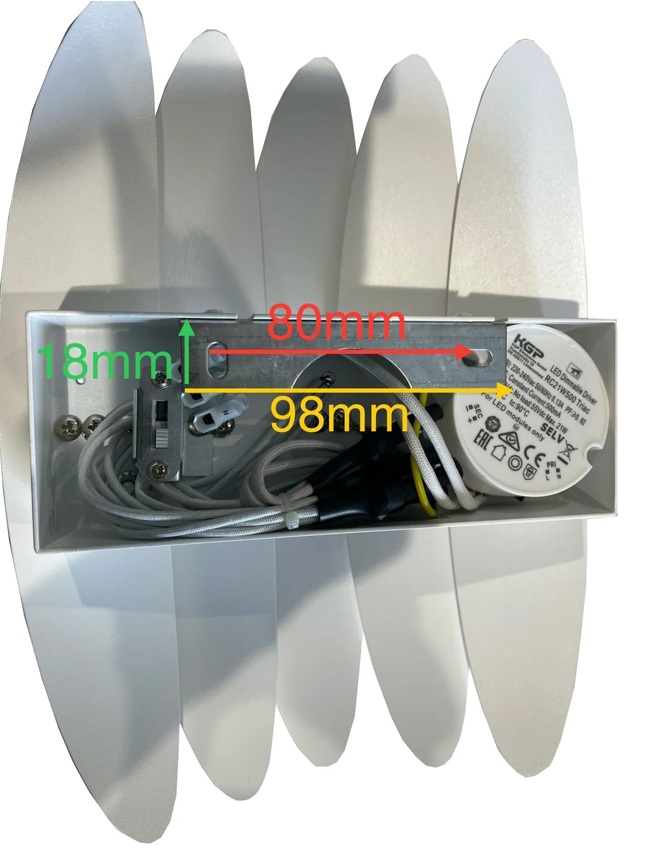 CLA TIJUANA: City Series Curved Dimmable Interior Wall Light Tri - White 17W 220-240V IP20 - TIJUANA - CLA Lighting