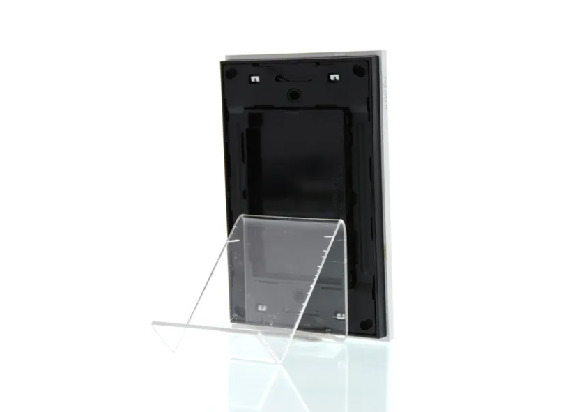 Clipsal Grid and Cover, Saturn Zen, Zen Black/ Zen White- Z4060VX-ZB, Z4060VX-ZW