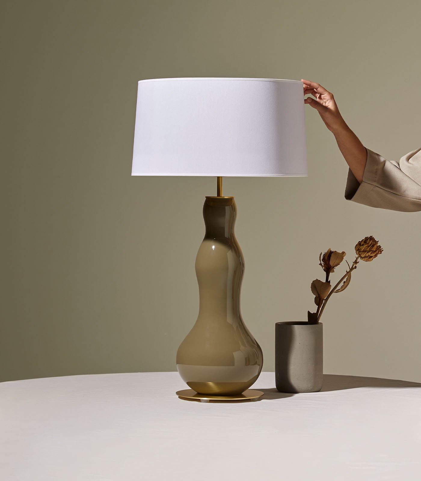 Aromas Melly Table Lamp Matte Brass/Green Leaf - ARO.NAC103/ORO+801011/41