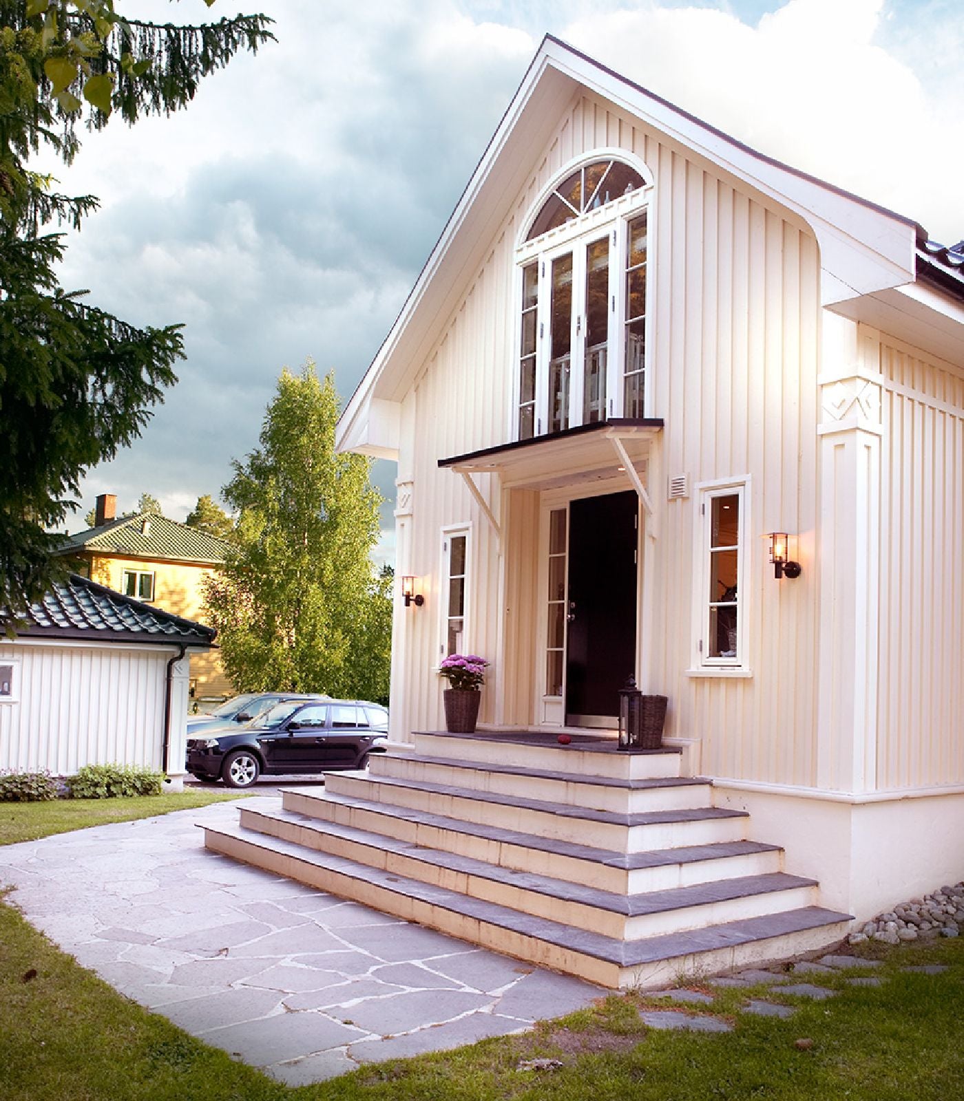 Norlys Stockholm Arm Exterior Wall Lights Black / White / Galvanized Steel IP54 - NLYS.280, NLYS.286