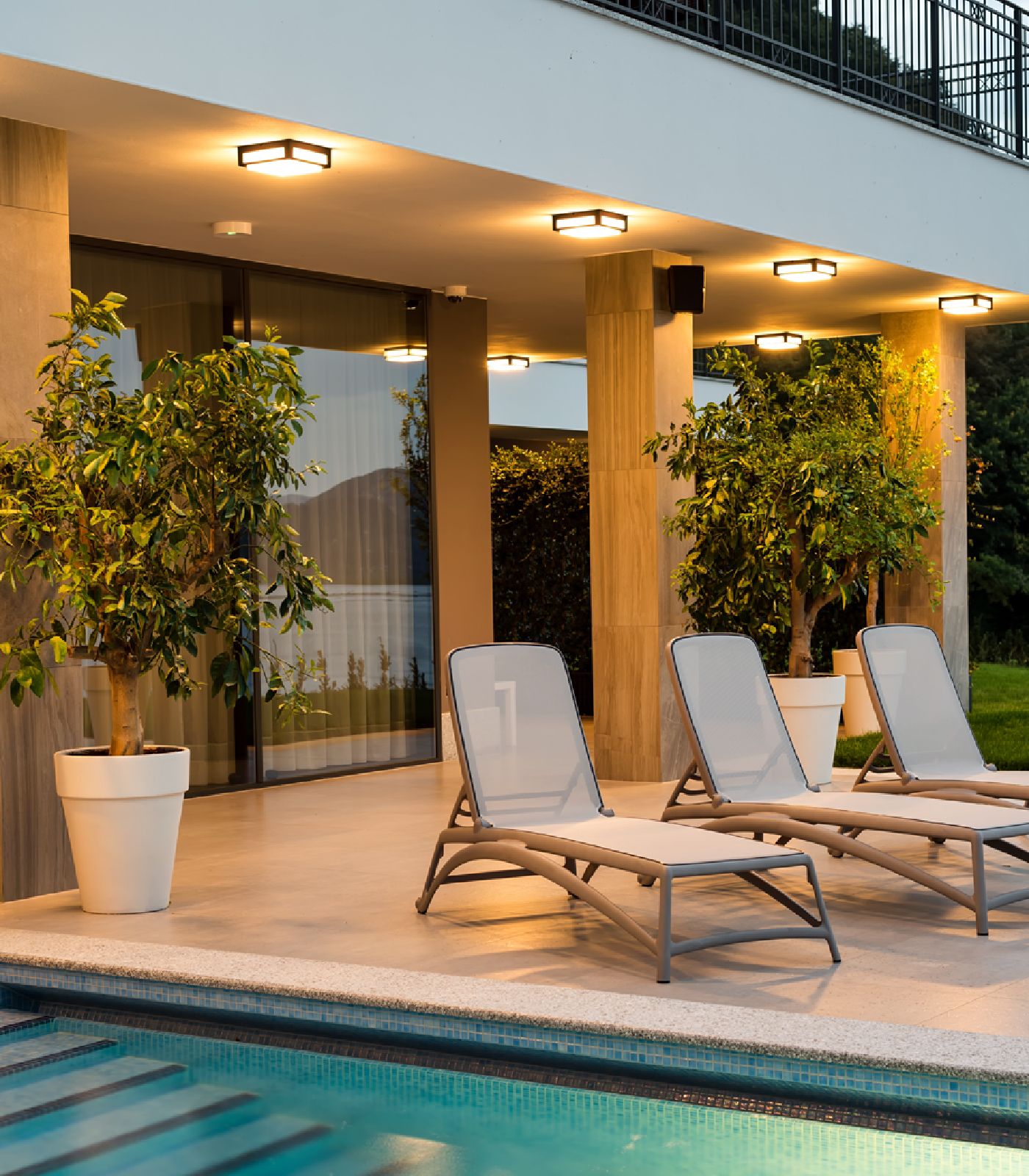 Norlys Nordland Ceiling Light Aluminium / Graphite / White IP65 - NLYS.7120